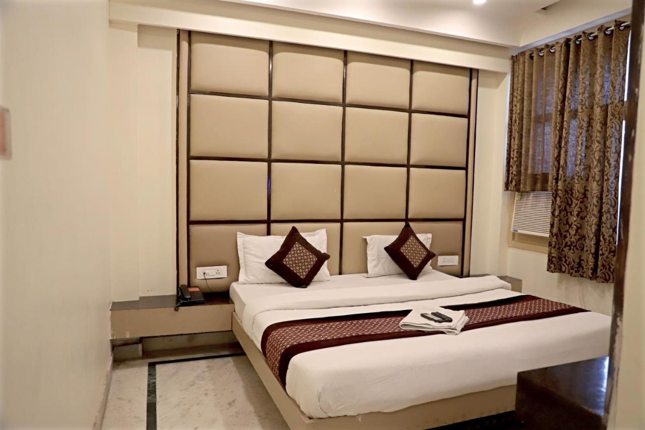 Hotel Klick International At "5 Min Walking " From New Delhi Railway Station Luaran gambar