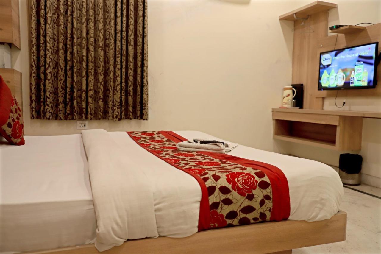Hotel Klick International At "5 Min Walking " From New Delhi Railway Station Luaran gambar
