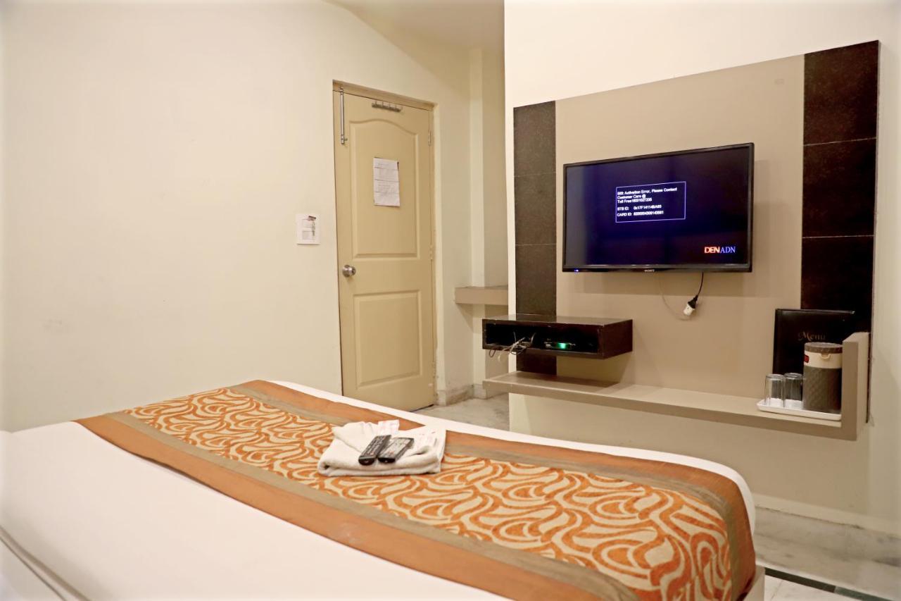 Hotel Klick International At "5 Min Walking " From New Delhi Railway Station Luaran gambar