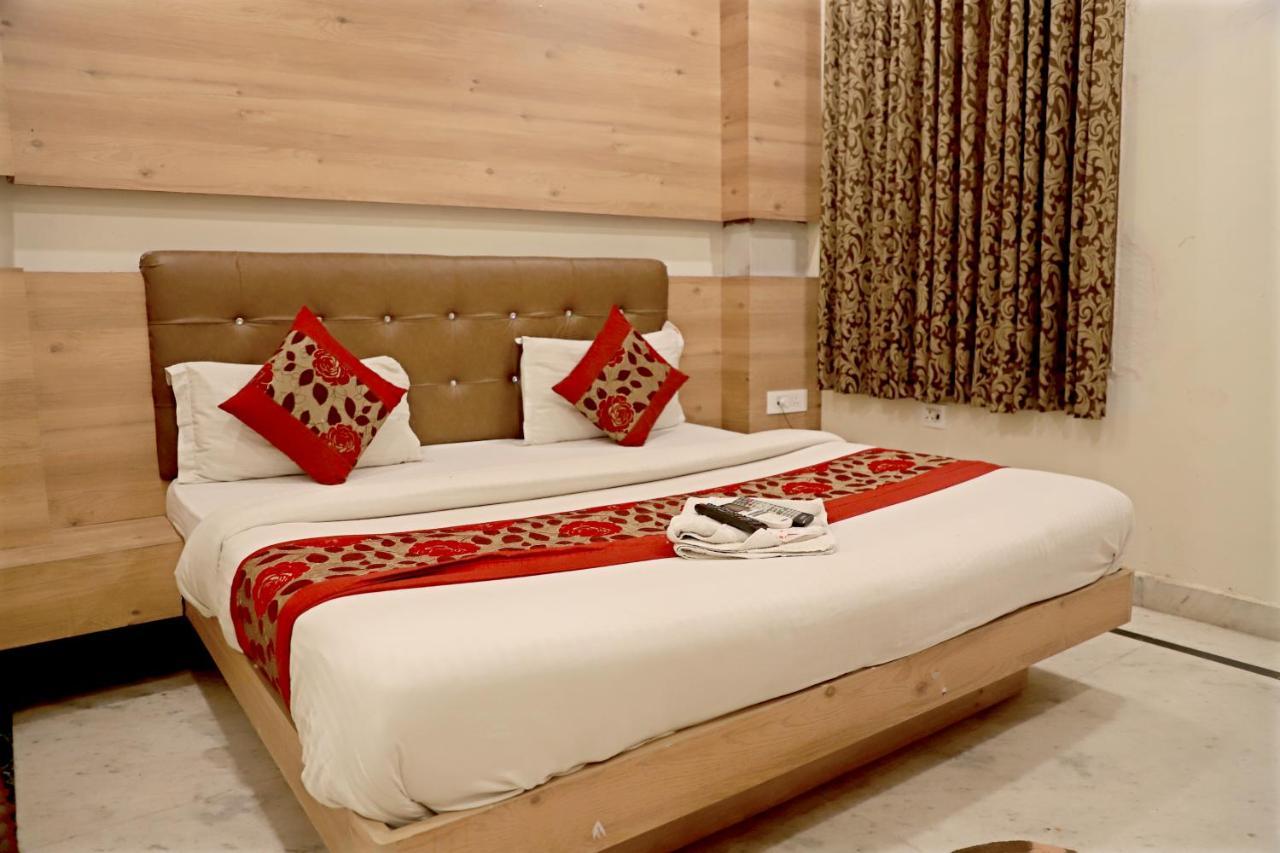 Hotel Klick International At "5 Min Walking " From New Delhi Railway Station Luaran gambar