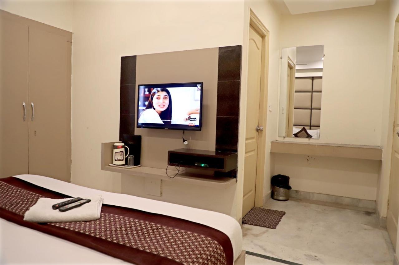 Hotel Klick International At "5 Min Walking " From New Delhi Railway Station Luaran gambar
