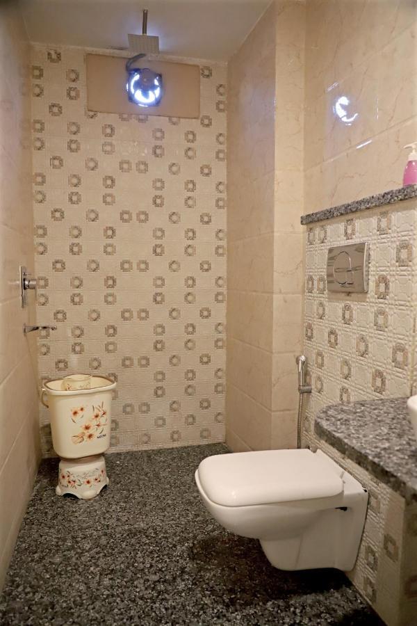 Hotel Klick International At "5 Min Walking " From New Delhi Railway Station Luaran gambar