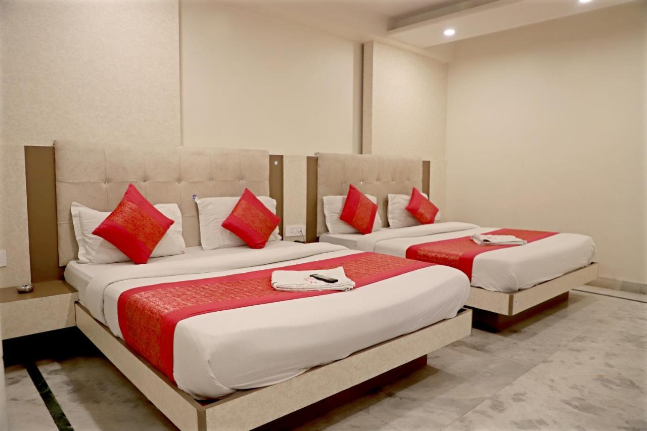 Hotel Klick International At "5 Min Walking " From New Delhi Railway Station Luaran gambar